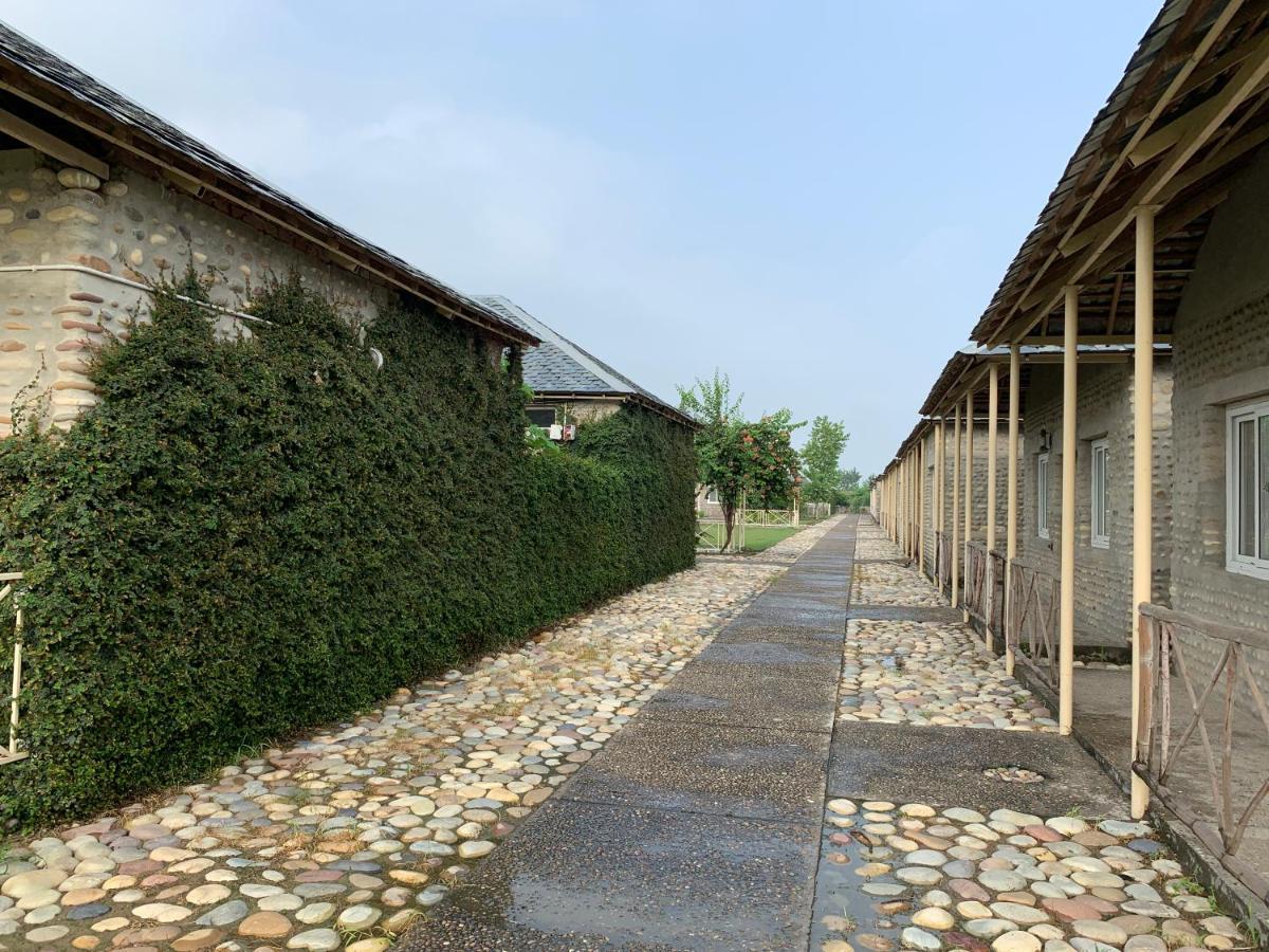 Hotel Anand At The Satluj Anandpur Sāhib Exterior foto