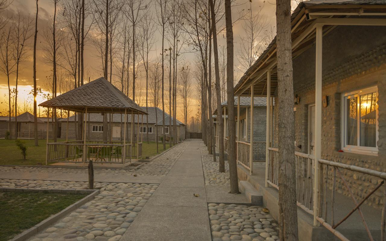Hotel Anand At The Satluj Anandpur Sāhib Exterior foto